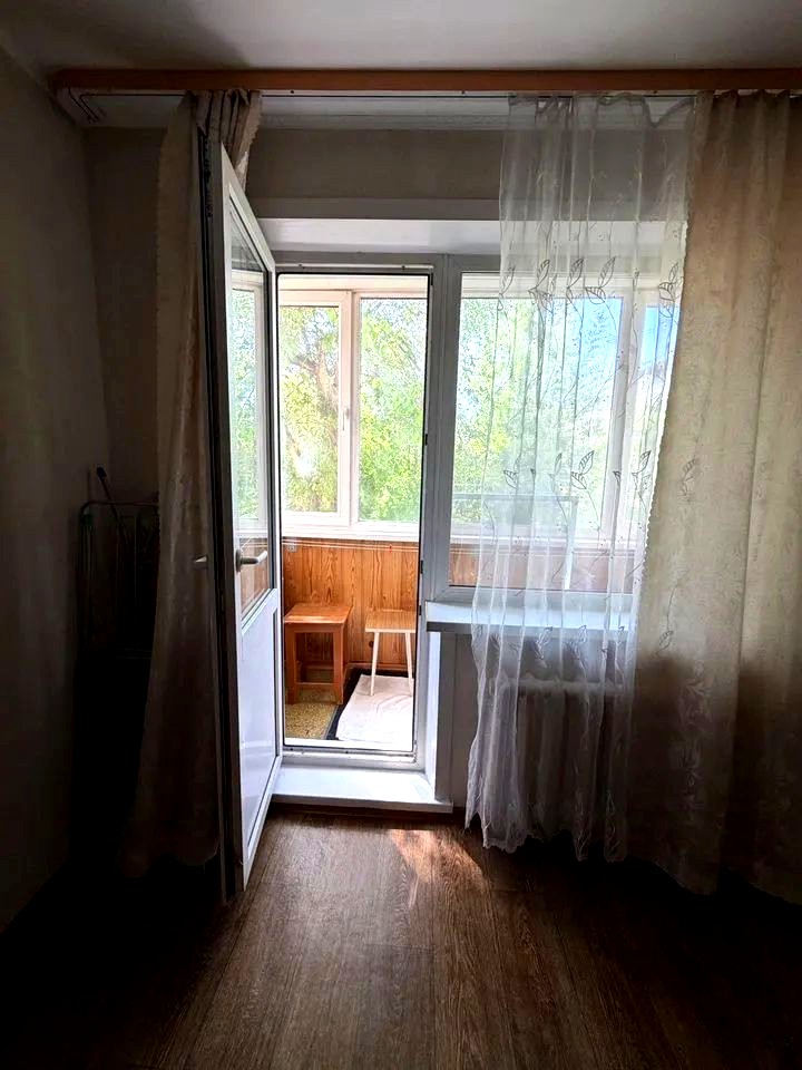 2-комнатная квартира в аренду, Новосибирская обл. Новосибирск, ул. Гоголя, 184/1 — 32 000…
