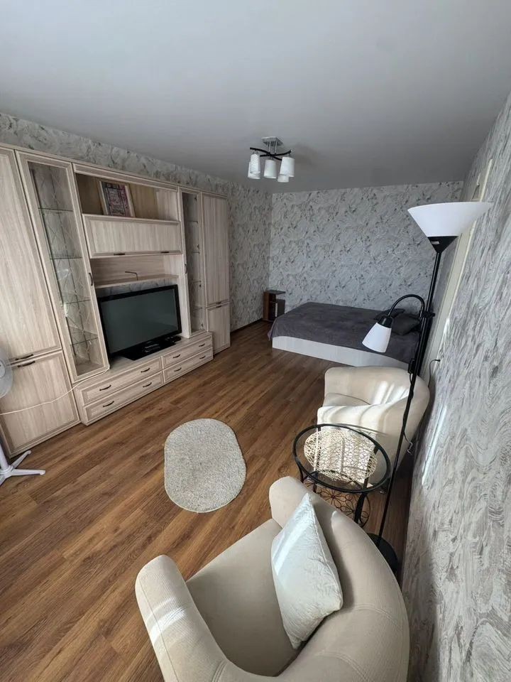 1-комнатная квартира в аренду, Новосибирск, улица Кропоткина, 132 — 28 000 ₽/мес