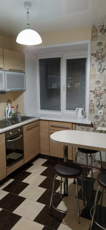 2-комнатная квартира в аренду, Новосибирск, Танковая ул. 25 — 20 000 ₽/мес