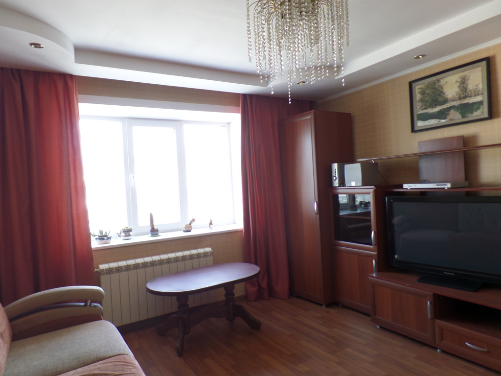 3-комнатная квартира в аренду, Новосибирск, Октябрьская ул. 49 — 25 000 ₽/мес
