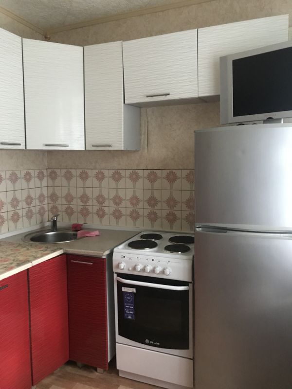 2-комнатная квартира в аренду, Новосибирск, Новогодняя ул. 21 — 17 000 ₽/мес