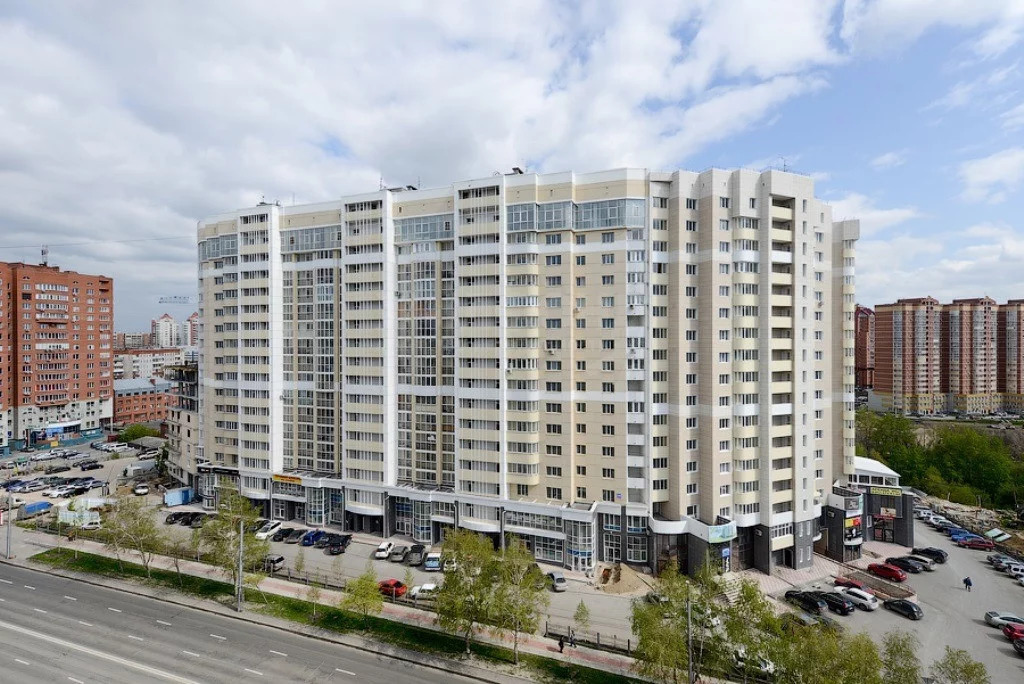 Студия в аренду, Новосибирск, им. Дуси Ковальчук пл. 250 — 18 000 ₽/мес