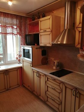 1-комнатная квартира в аренду, Новосибирск, Есенина ул. 14 — 16 000 ₽/мес