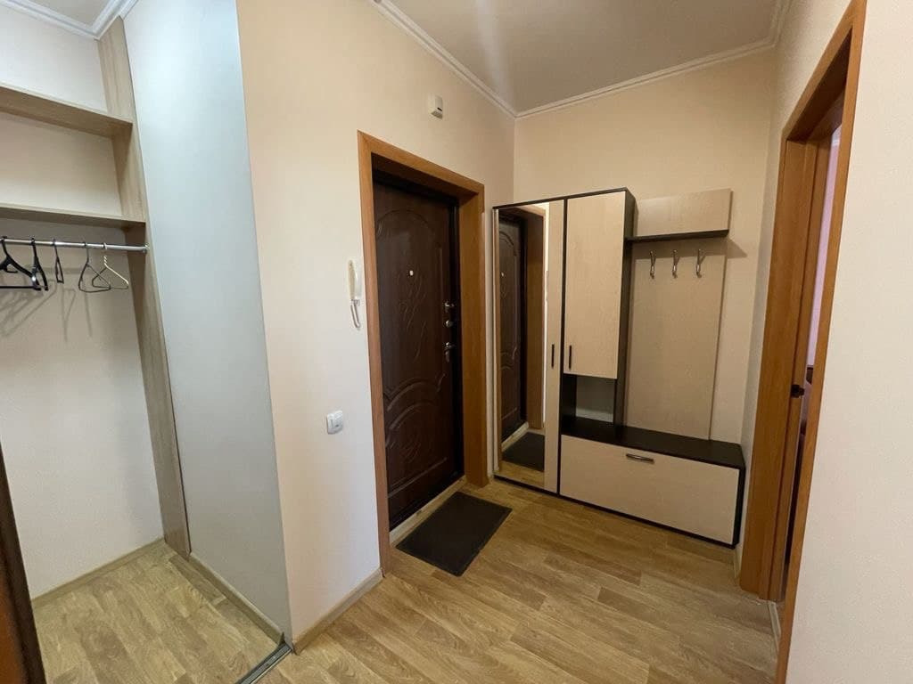 1-комнатная квартира в аренду, Новосибирск, Кирова ул. 225 — 22 000 ₽/мес