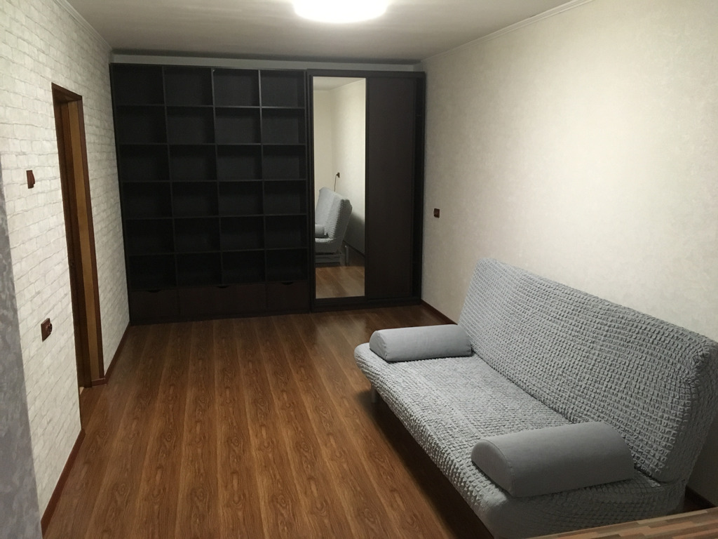 2-комнатная квартира в аренду, Новосибирск, Кропоткина ул. 132 — 23 000 ₽/мес
